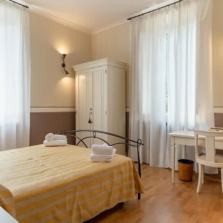Frühstückspension Romantica Wellness & Lucca