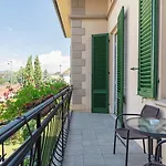 Romantica Wellness & Alojamento de Acomodação e Pequeno-almoço Lucca
