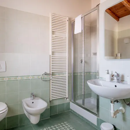 Romantica Wellness & Лукка