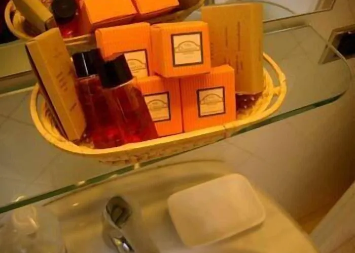 Romantica Wellness & Lucques
