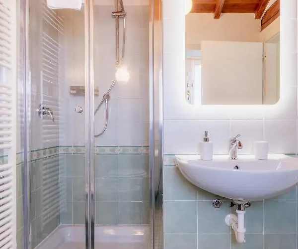 Romantica Wellness & 3* Lucques