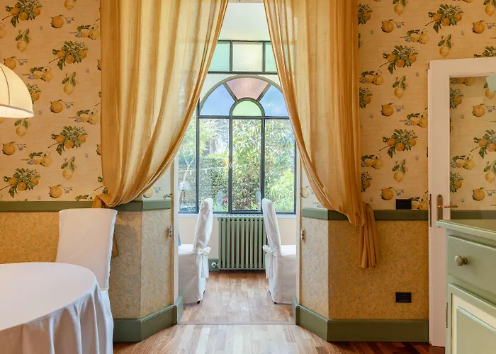 Romantica Wellness & Couette-café 3*