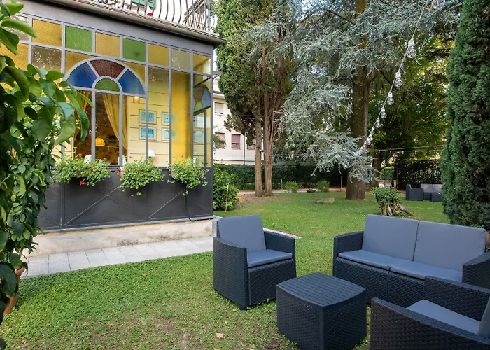 Couette-café Romantica Wellness & Lucques