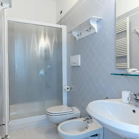 Romantica Wellness & Bed & Breakfast Lucca