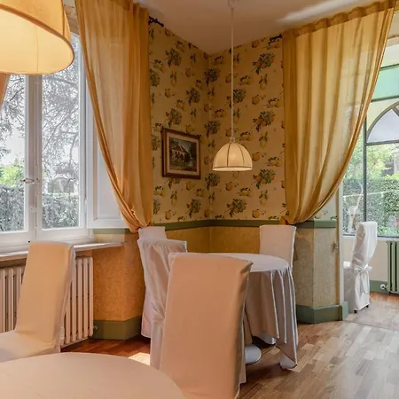 Romantica Wellness & Bed & Breakfast Lucca