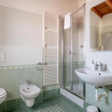 Romantica Wellness & Bed & Breakfast 2*