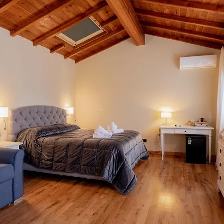 Romantica Wellness & Bed & Breakfast Lucca