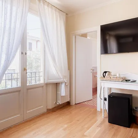 Bed & Breakfast Romantica Wellness & Lucca