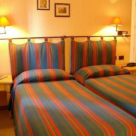 Romantica Wellness & 2*